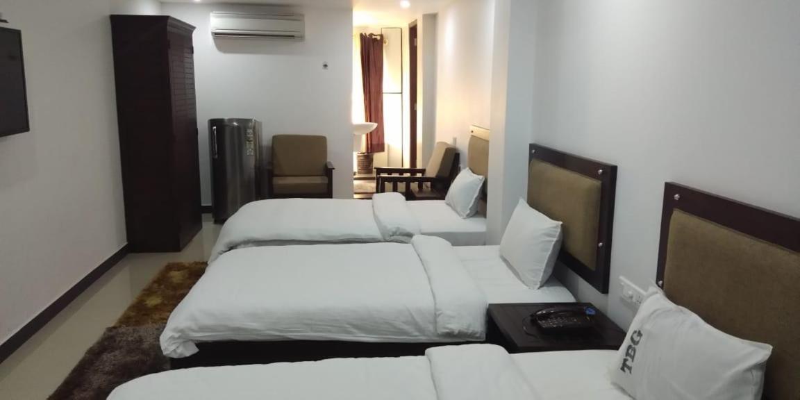 Alshifa Tbg Residency Hotel Perintalmanna Екстериор снимка